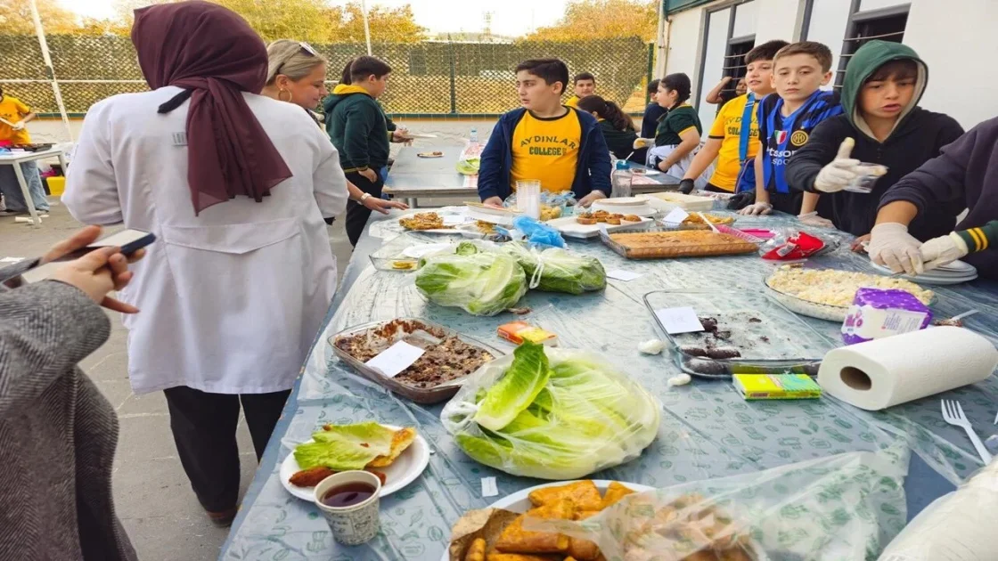 Şanlıurfa’da Öğrencilerden Anlamlı Kermes